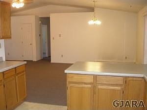 2nd image of 586 Eastwood St
