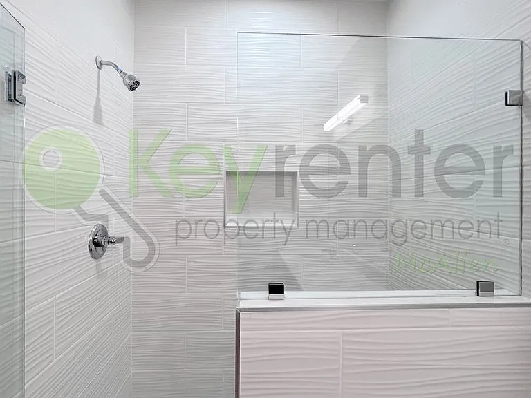 4104 Walnut Ave #4 — Photo 20