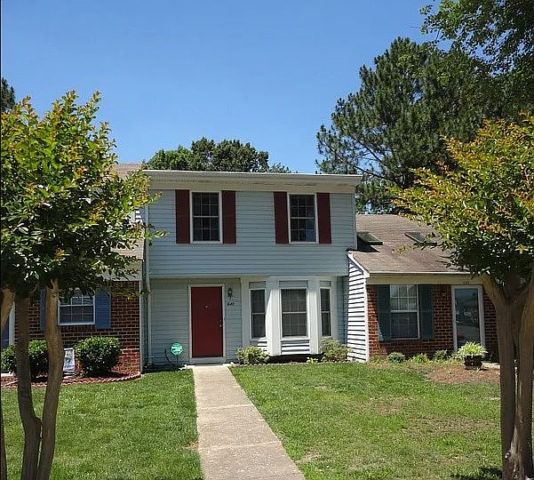 2nd image of 640 Hollomon Dr