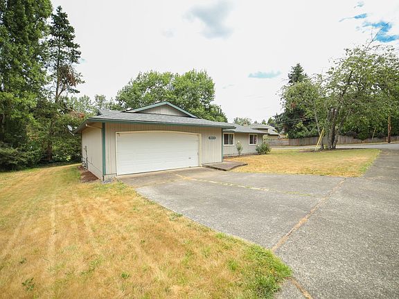 2nd image of 2311 19th St