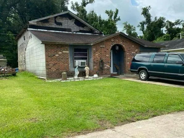 313 Boutte Estates Dr, Boutte, LA 70039