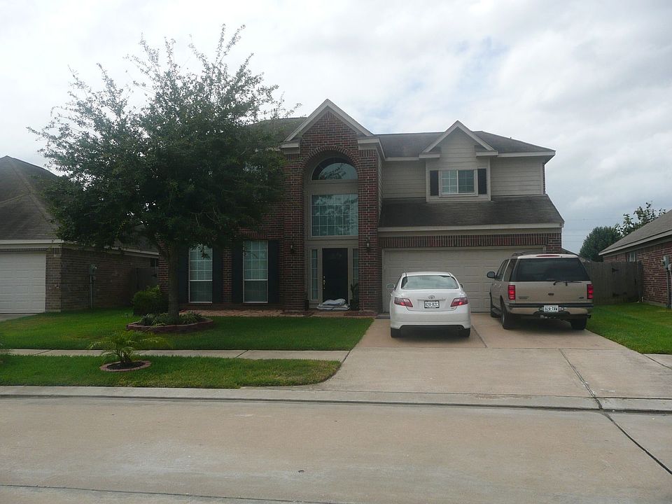 1st image of 2207 Hollyfield Ln
