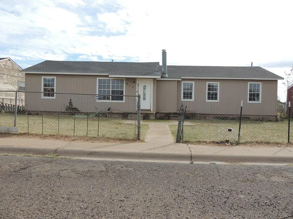 410 Snyder St
