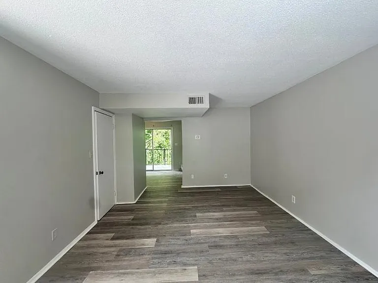 1450 Nottingham Rd — Photo 13
