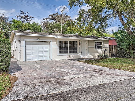 2nd image of 6271 SW 8th St
