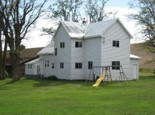 909 Valentine Ridge Rd, Pomeroy, WA 99347