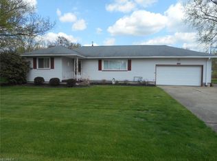 1710 Liberty Rd, Youngstown, OH 44505