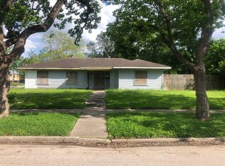 8554 Glenview Dr, Houston, TX 77017