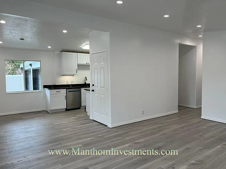 7431 S Carling Cir #A — Photo 6