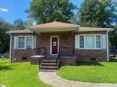 748 S Line Street Ext, Greer, SC, 29651