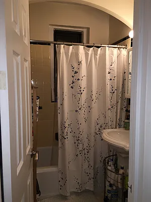 Sold by Piazza Realty LLC | media 7