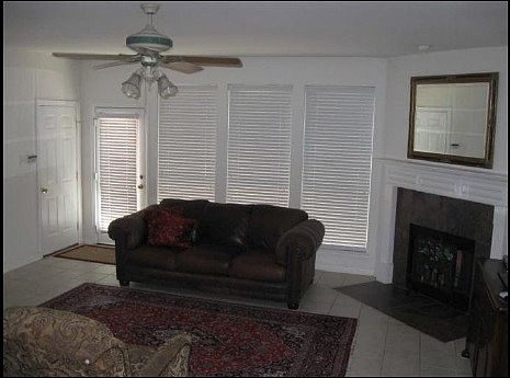 2nd image of 2532 Dunbar Dr