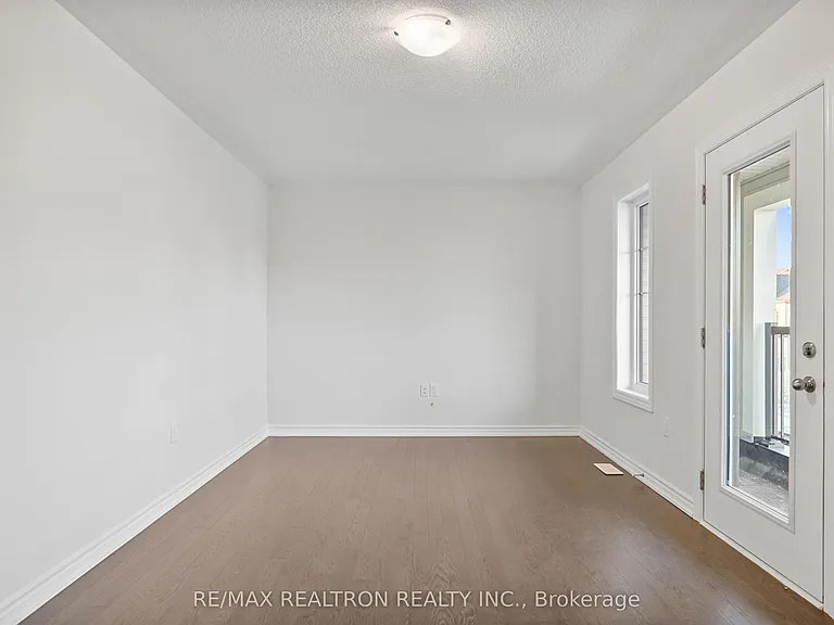 21 Prudhoe Ter — Photo 19