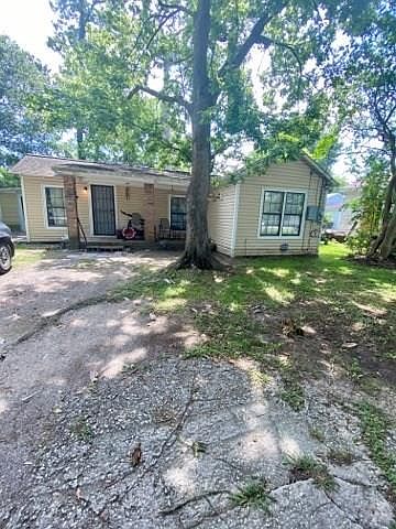 1st image of 10116 Donald Dr