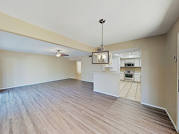 3rd image of 25621 S Ontario Dr