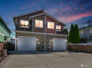 10250 17th Ave SW, Seattle, WA 98146
