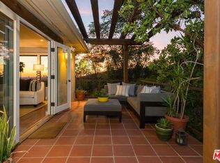 2425 Creston Dr, Los Angeles, CA 90068