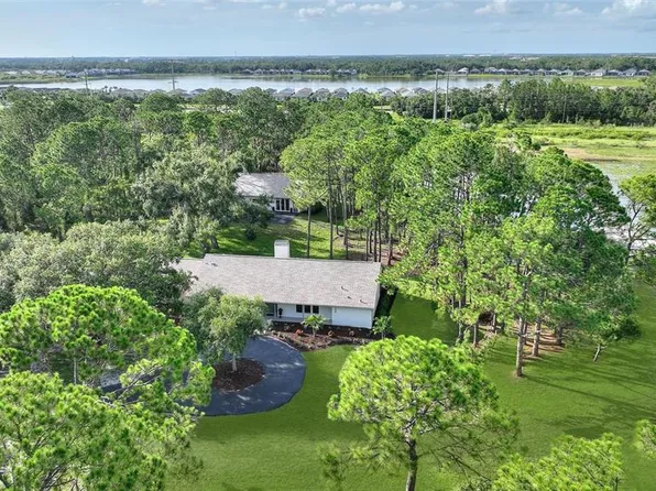 1429 Ranchero Dr, Sarasota, FL 34240