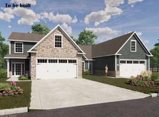 3560 Red Tail Cir NW #8A, Canton, OH 44708