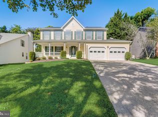 19202 Wheatfield Dr, Germantown, MD 20876