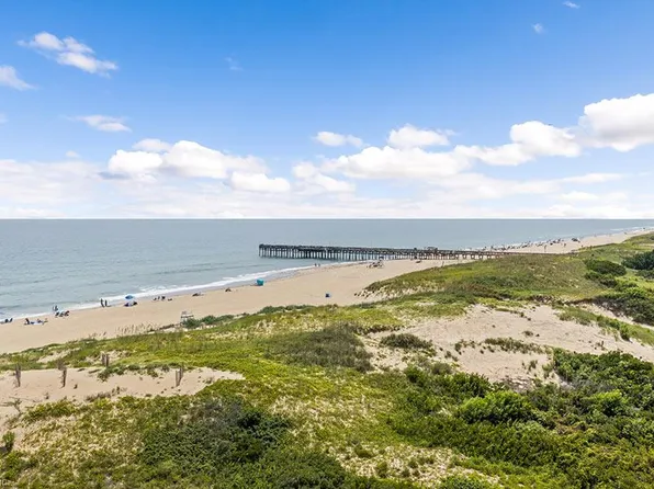 3700 Sandpiper Rd #221A, Virginia Beach, VA 23456