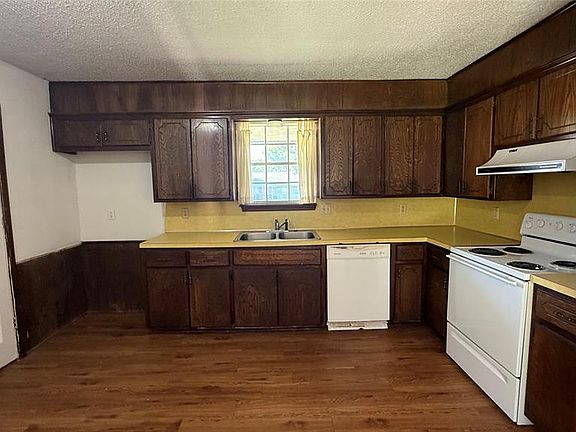 4th image of 1618 Briarcliff Ct