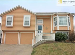 1048 N Logan St, Olathe, KS 66061