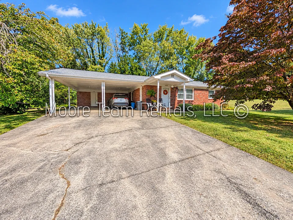 901 Rutledge Anx
