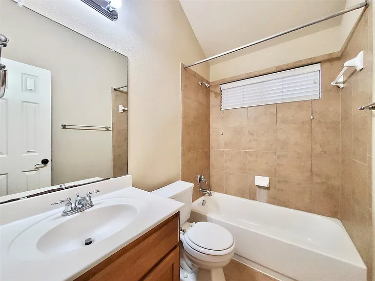 2506 Mancuso Bnd — Photo 27