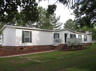 1397 Stillwater Dr, Manning, SC 29102