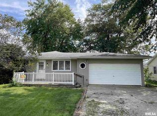104 Bryant St, Morton, IL 61550