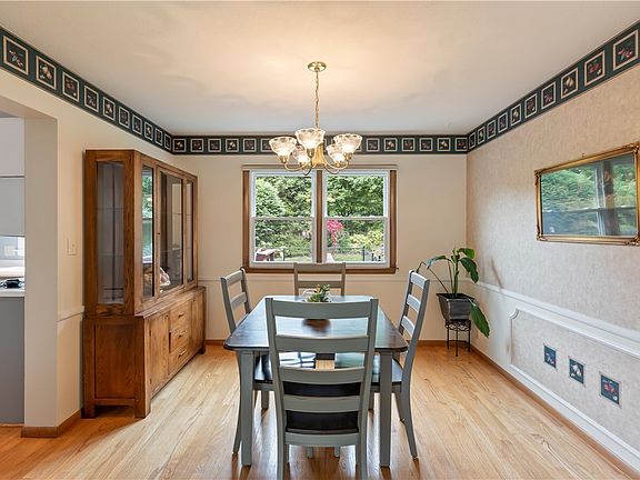 4th image of 3115 SW 39th St