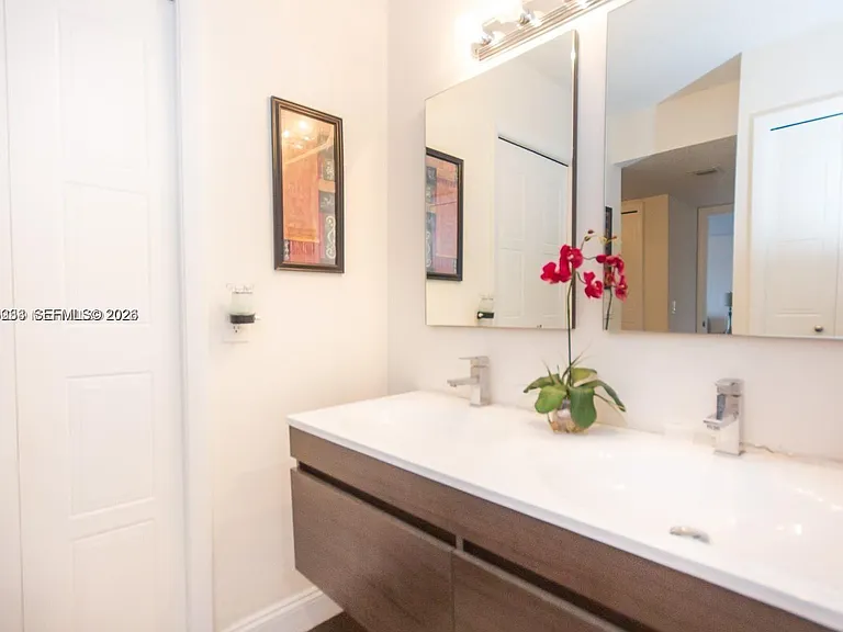 16561 Blatt Blvd #201 — Photo 11