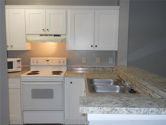 2nd image of 4855 Via Palm Lakes #921