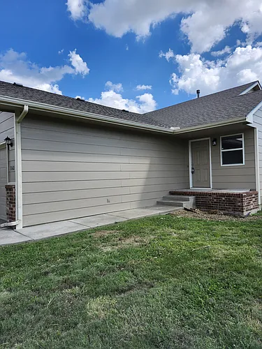 3360 N Governeour Cir Photo 1