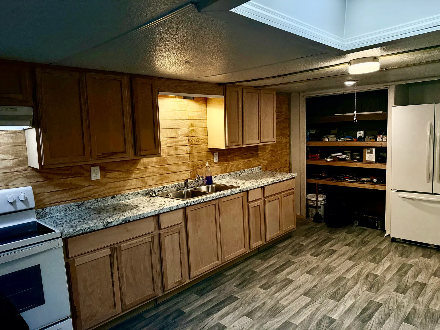 3 bed, 732 sqft, $1,400 — Photo 4