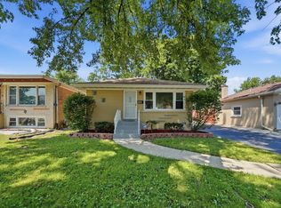 532 Clayton Rd, Hillside, IL 60162
