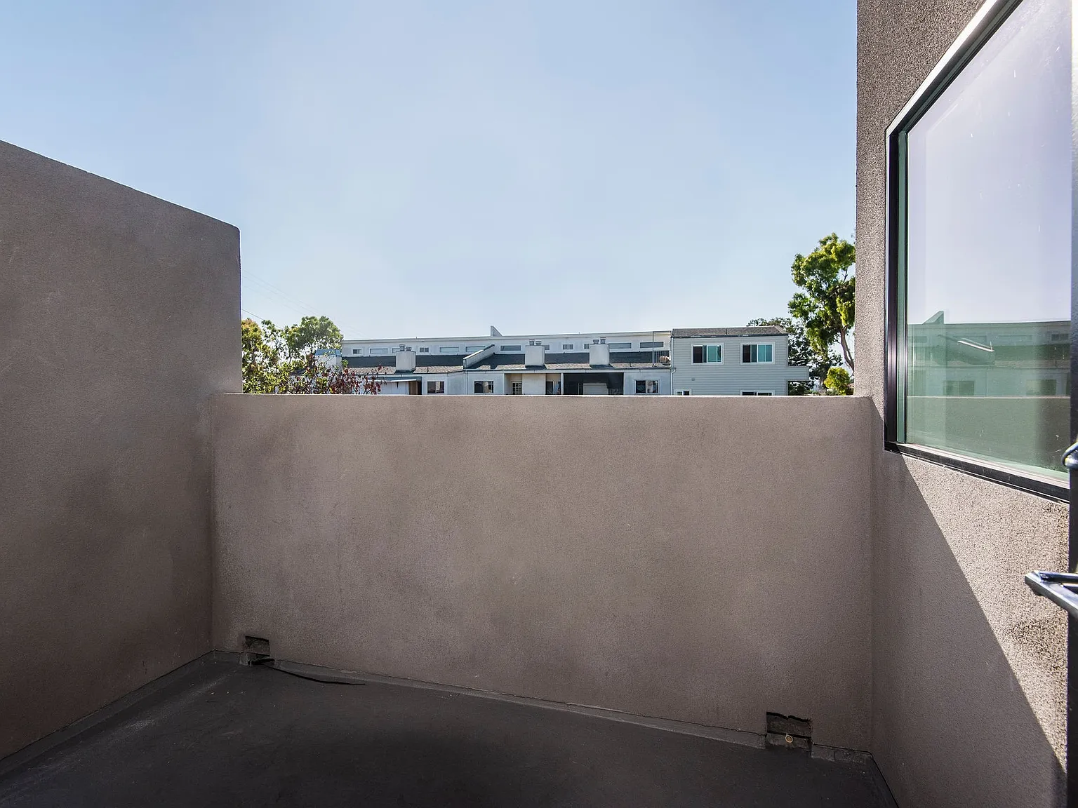 1 bed, 1.5 bath, 800 sqft, $2,600 — Photo 4