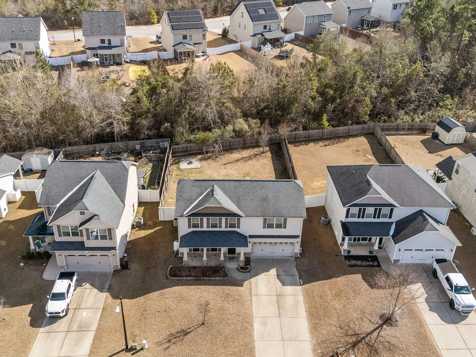 3 bed, 2.5 bath, 1628 sqft, $1,995 — Photo 4