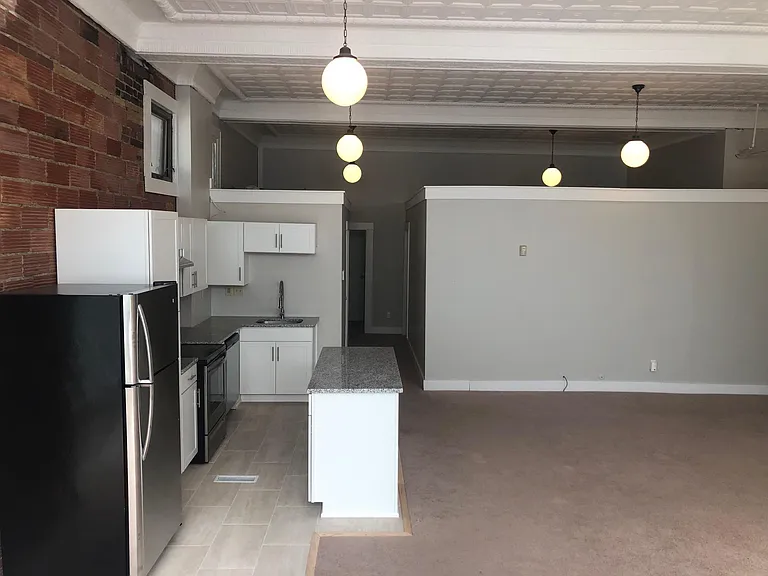 364 W 1st Ave — Photo 10