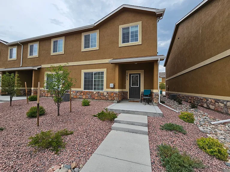 7673 Jack Pine Grv — Photo 2