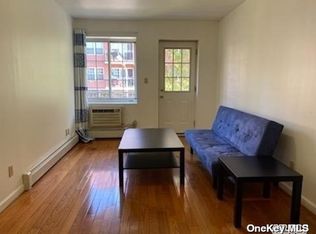 35-06 Leavitt St #3H, Flushing, NY 11354