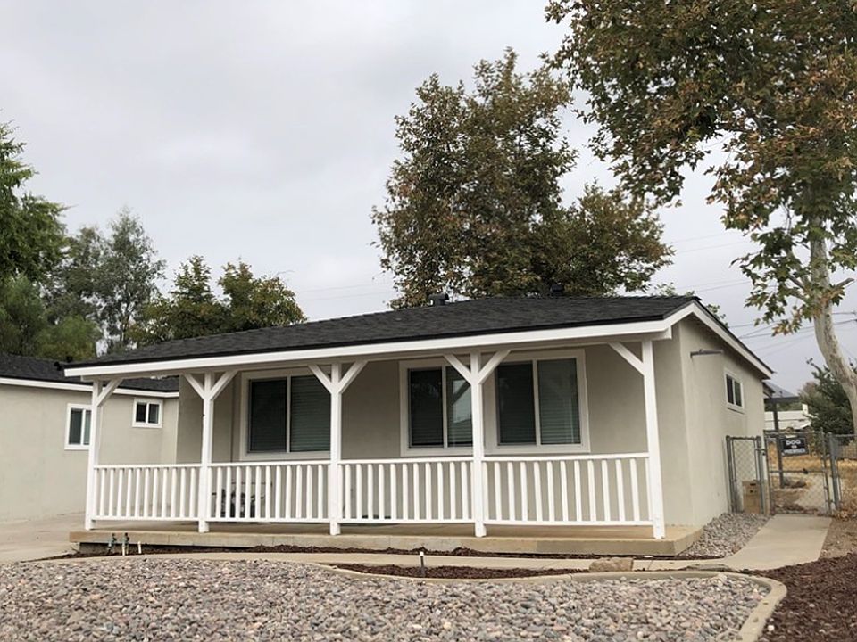 1st image of 24266 Groven Ln