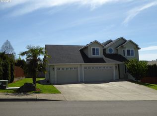 16036 SE Eckert Ln, Damascus, OR 97089