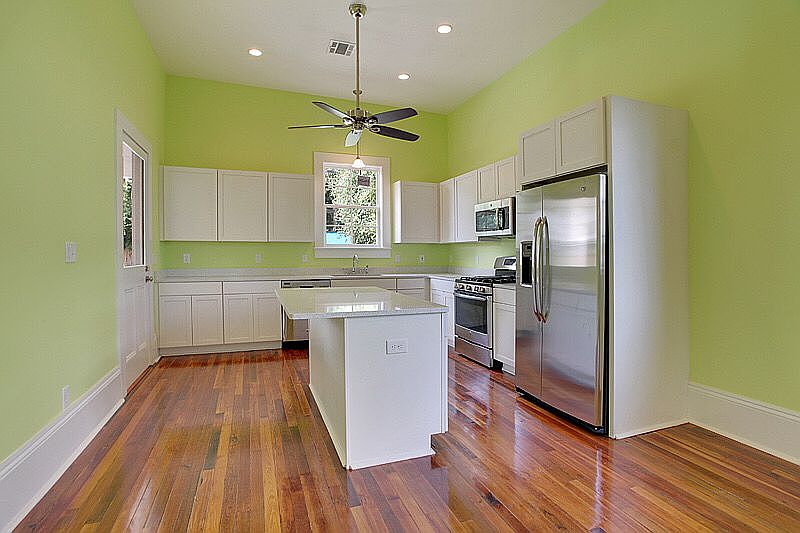 1st image of 2261 Urquhart St
