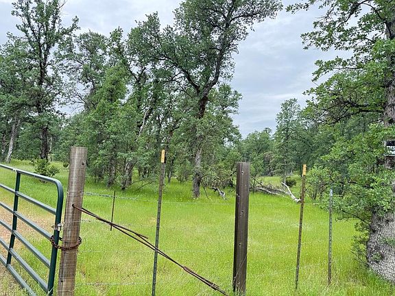 5th image of 2 Two Feathers Rd