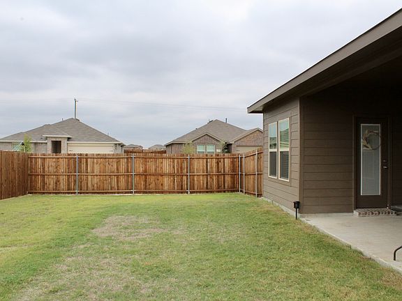 5th image of 313 Tadpole Ln