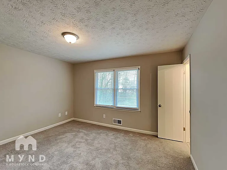 3798 Leach Rd — Photo 12