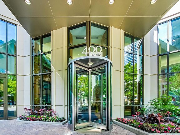 2nd image of 400 N Lasalle St #3512