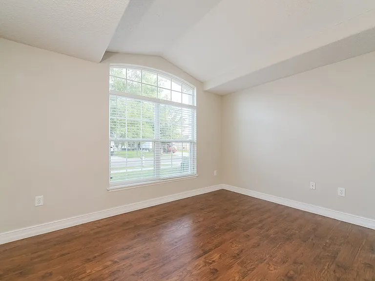1802 Meadow Pond Way — Photo 14